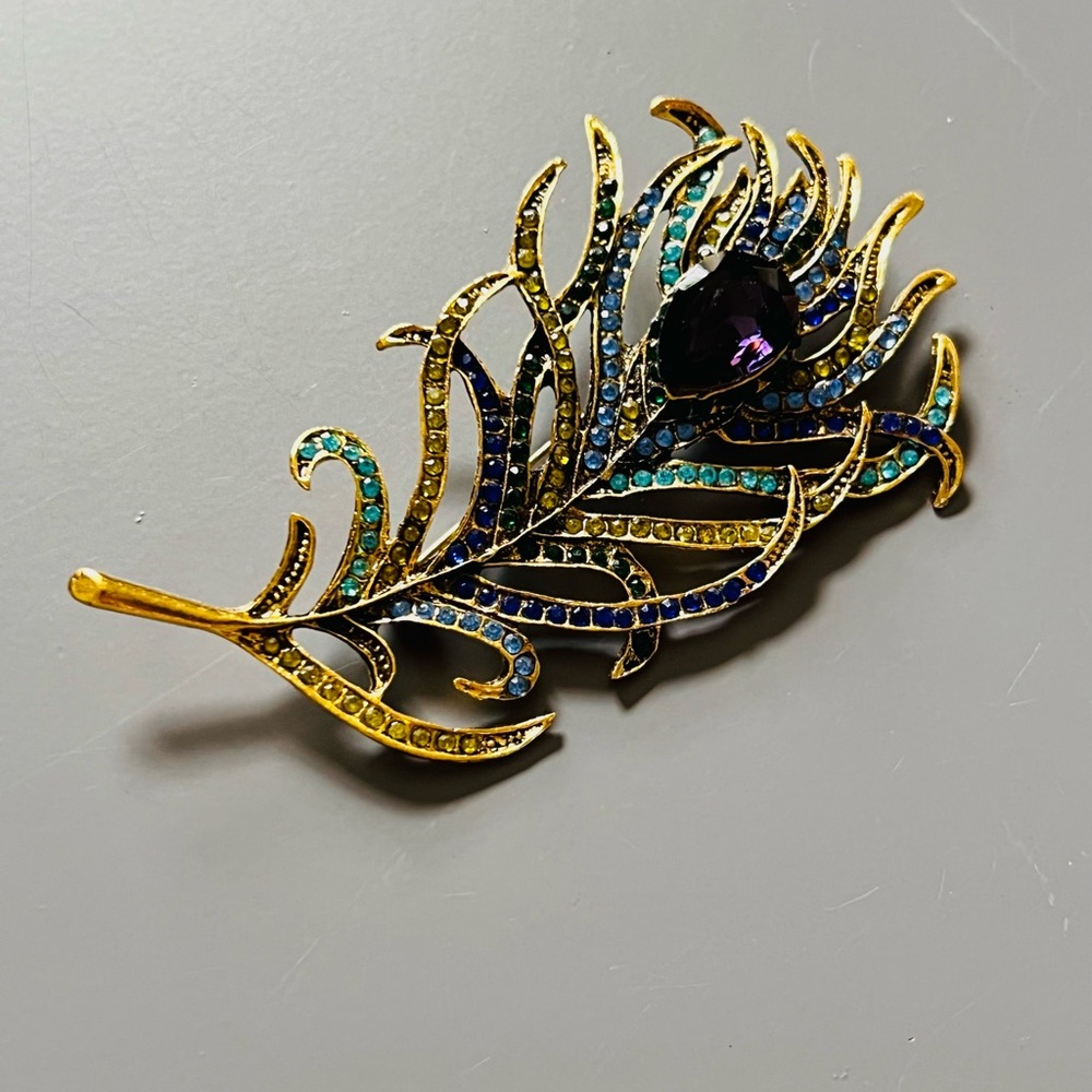 Unique Vintage Gold and Blue Peacock Feather Brooch